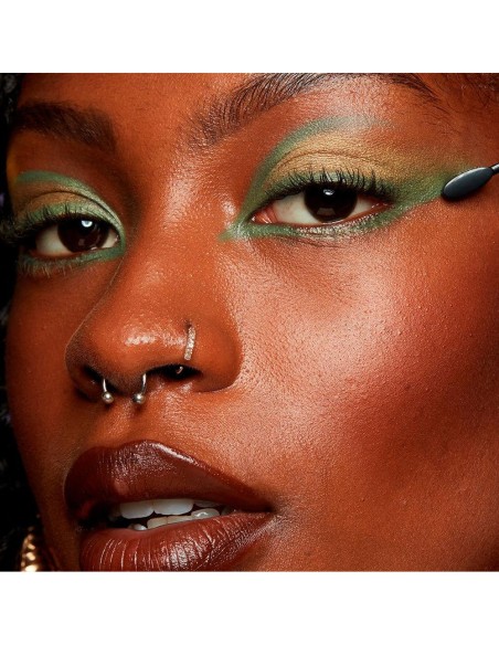 Nyx Epic Smoke Liner Nro 8 Sage Sparks 1Ud
