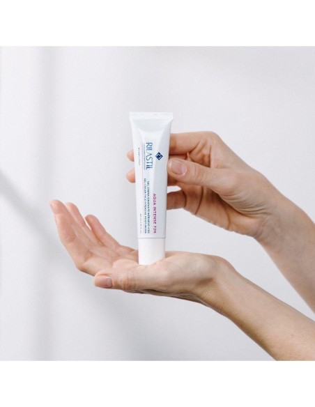 Aqua Intense 72H Gel Crema Hidratante Intenso 40 Ml