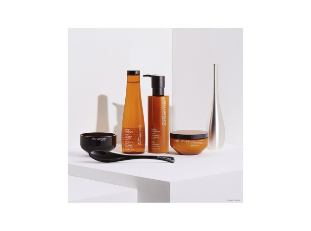 Shu Uemura Urban Moisture Hydro-Nourishing...