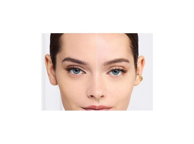 L'Oréal Paris Accord Parfait Foundation...