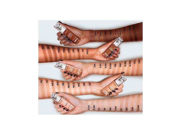 L'Oréal Paris Accord Parfait Foundation...