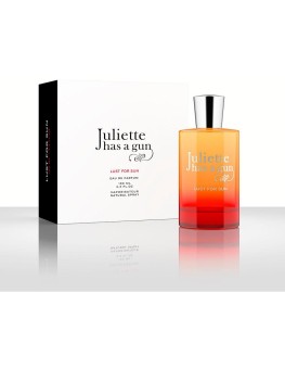 Juliette Has A Gun Lust For...
