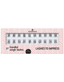 Essence Lashes To Impress...
