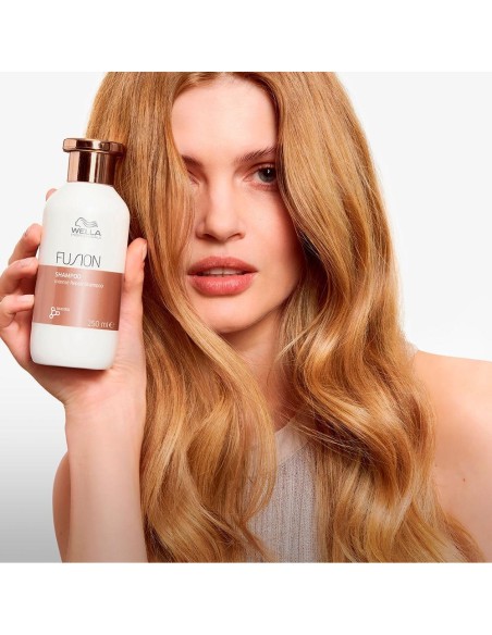 Wella Fusion Intensive Repair Champú 500Ml