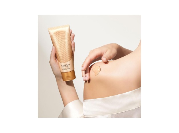 Silky Bronze After Sun Glowing Cream 150 Ml