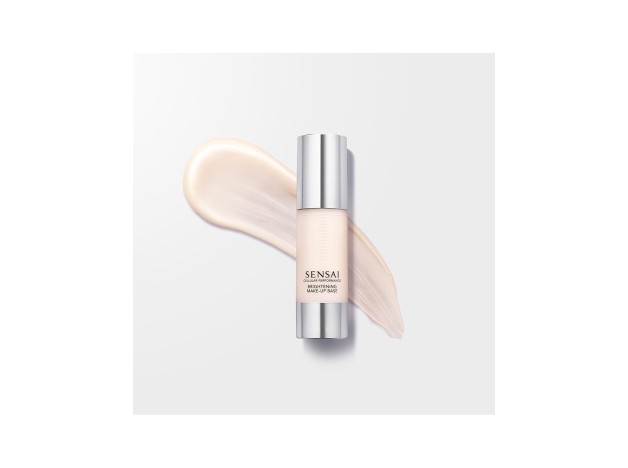 Sensai Cellular Performance Brigtening Make-Up...