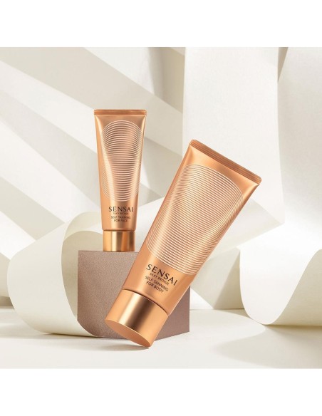Autobronzeamento De Bronze De Seda De Kanebo Para A Cara 50Ml