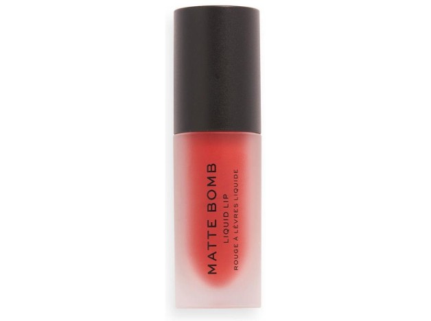 Make Up Revolution Matte Bomb Liquid Lip Lure...