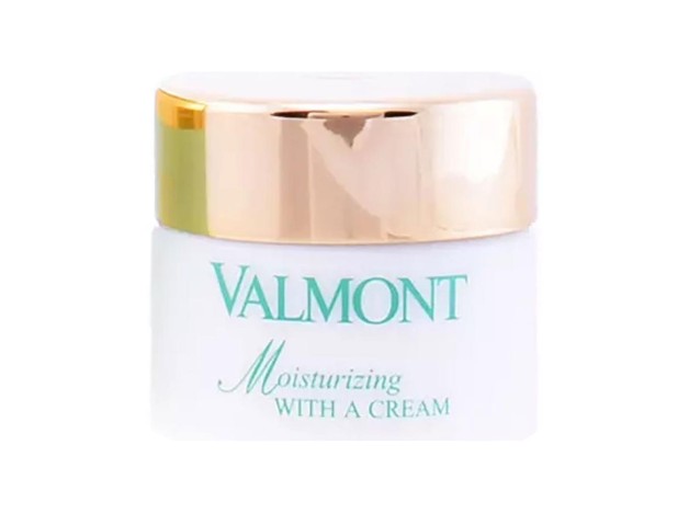Nature Moisturizing With A Cream 50 Ml
