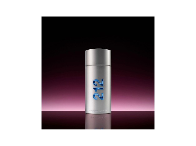 Carolina Herrera 212 Men Eau De Toilette 200Ml...