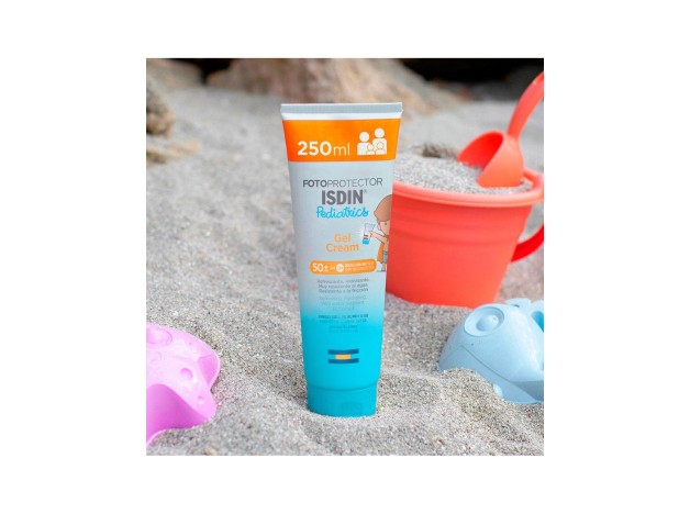 Isdin Fotoprotector Pediatrics Gel Crema Spf50...