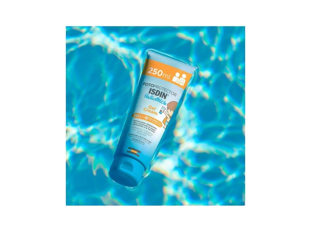 Isdin Fotoprotector Pediatrics Gel Crema Spf50...