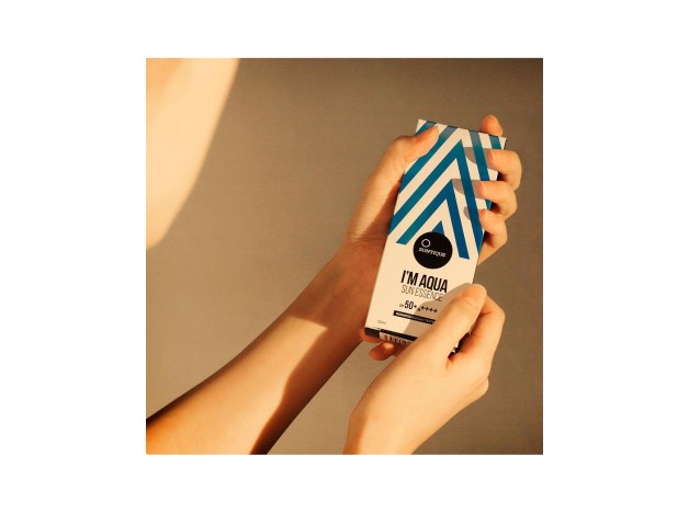 Suntique I'M Aqua Sun Essence Spf50 50Ml