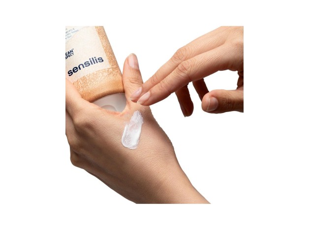 Moisturizing %26 Refreshing Gel Crema Spf50+...