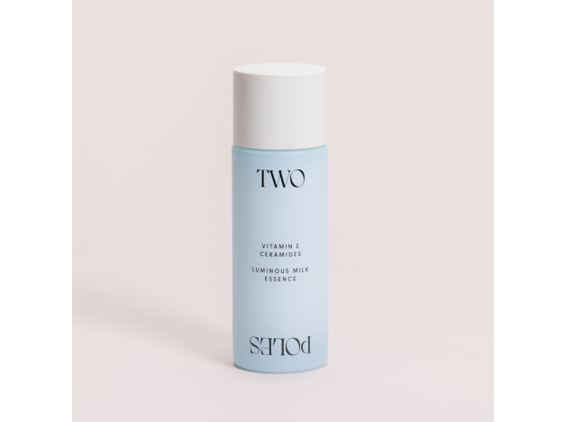 Two Poles Luminous Milk Essence 80 ml