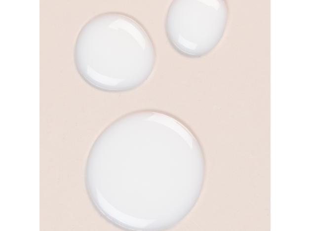 Two Poles Luminous Milk Essence 80 ml