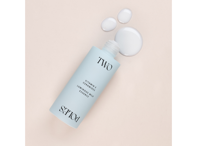 Two Poles Luminous Milk Essence 80 ml