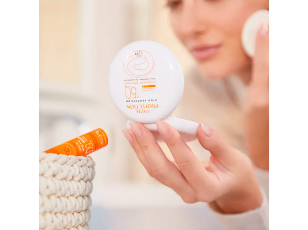 Avene Solar Cara Compacto Arena SPF 50+ 10G