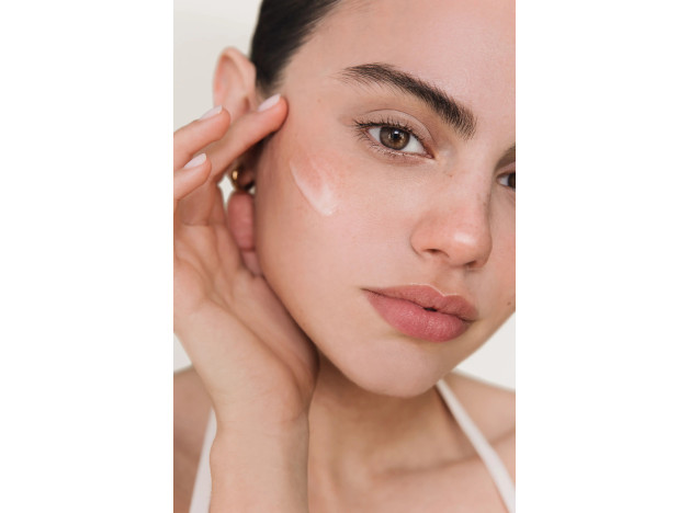 Holisi Reset Milk Therapy Esencia Iluminadora...