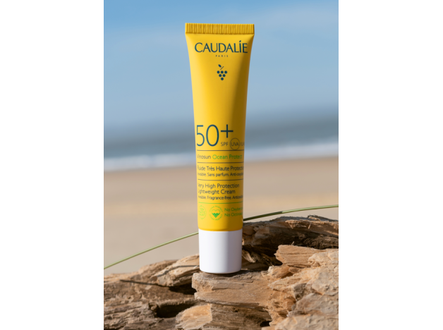 Caudalie Vinosun Protect Fluído Solar Facial 40...