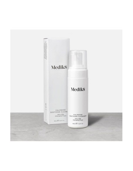 Medik8 Calmwise Soothing Cleanser 150 ml