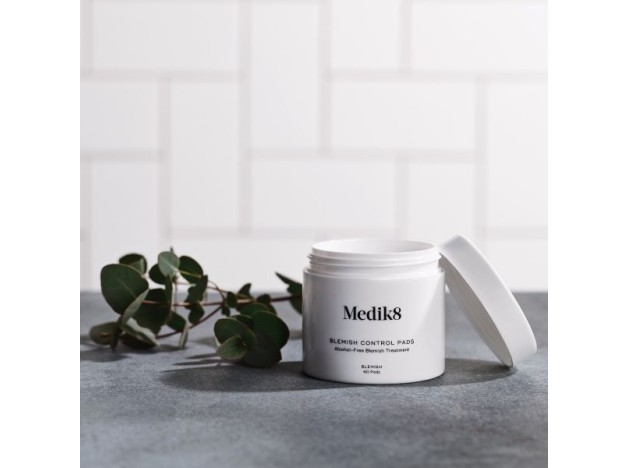 Medik8 Blemish Control Pads 60 pads