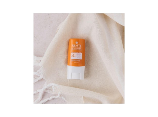 Rilastil Sun System Stick Transparente, 8,5G