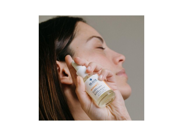 Rilastil Intense C Gel Serum Iluminador Y...