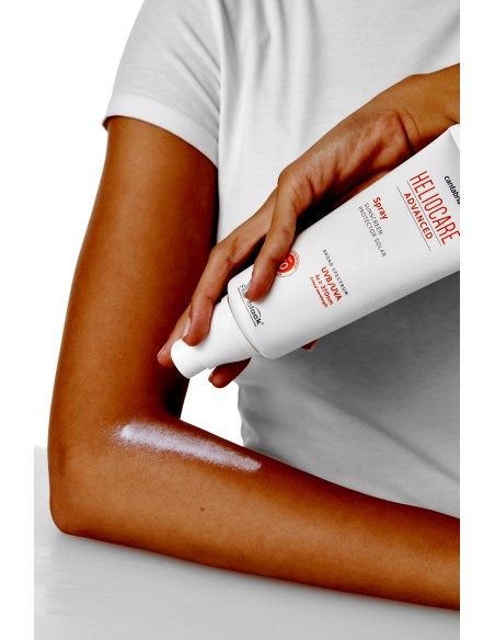 Heliocare 360 Cara Gel Oil Free SPF50 + Advance Spray SPF50 Regalo