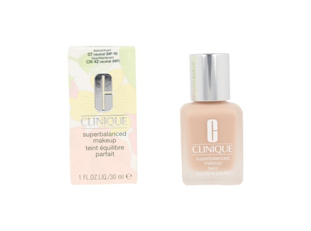 Clinique Base De Maquillaje Superbalanced Fluid...