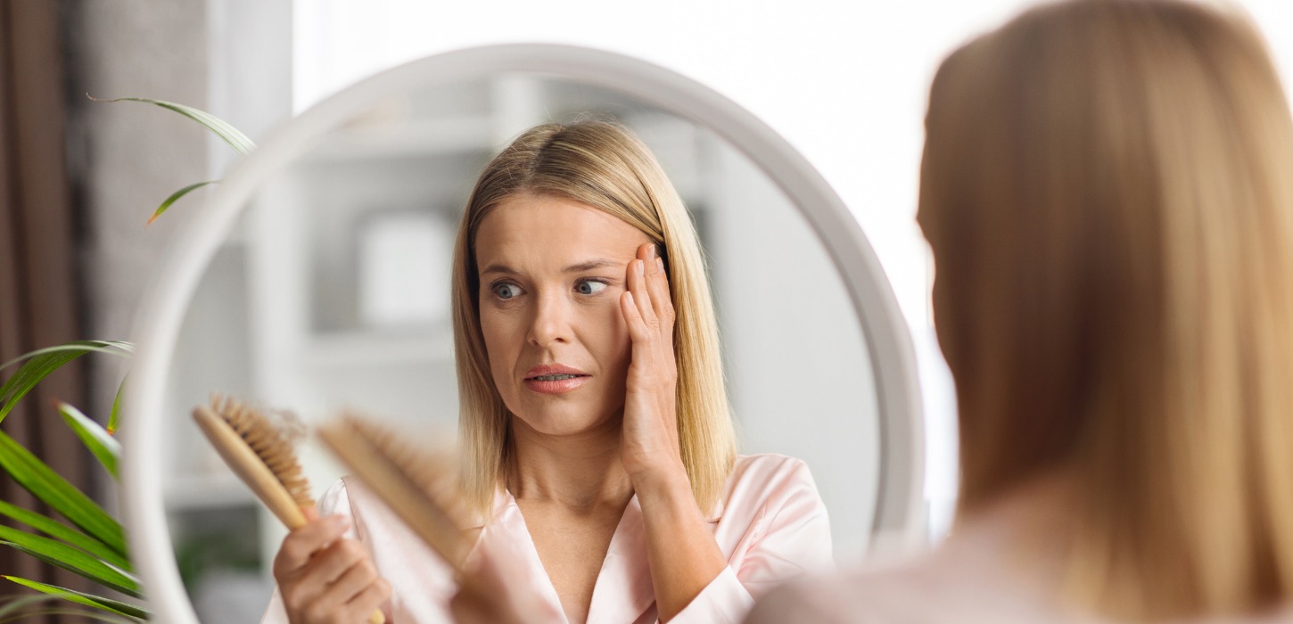Caída del Pelo durante la Menopausia: Causas y Soluciones